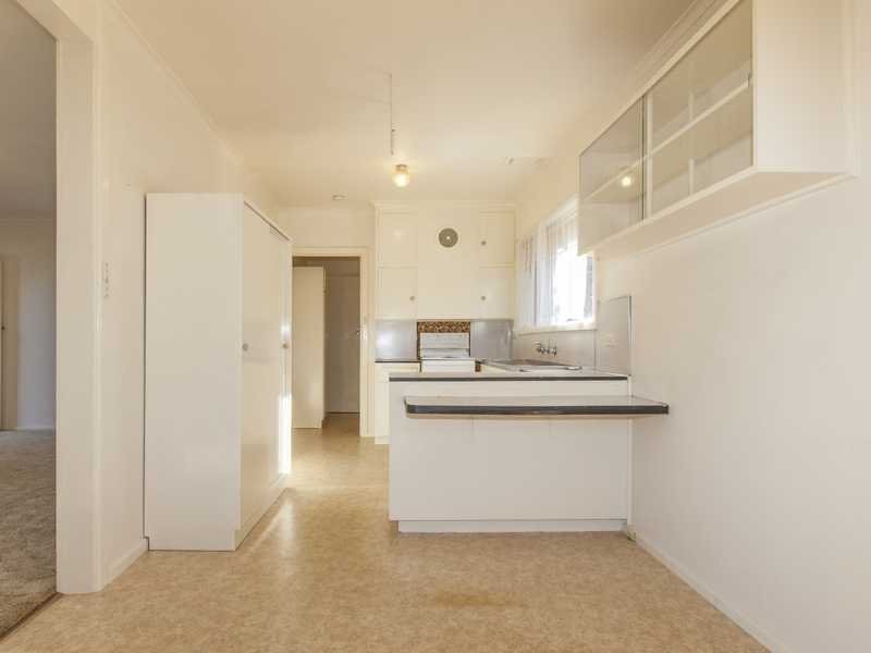 7 Mackay Street, Ararat VIC 3377