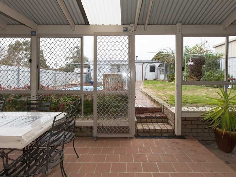 21 Henderson Street, Ararat VIC 3377