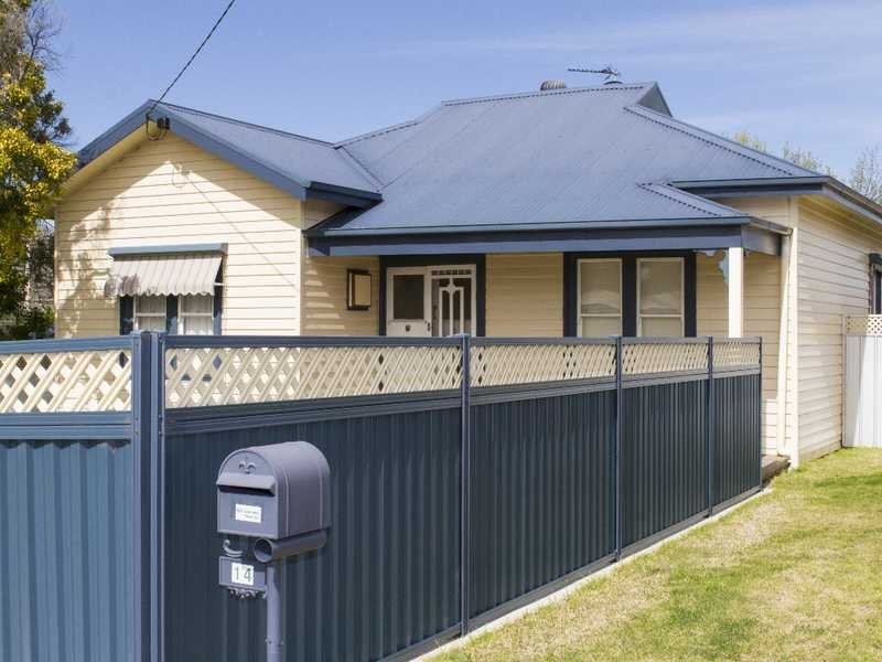 14 Rundell Street, Ararat VIC 3377