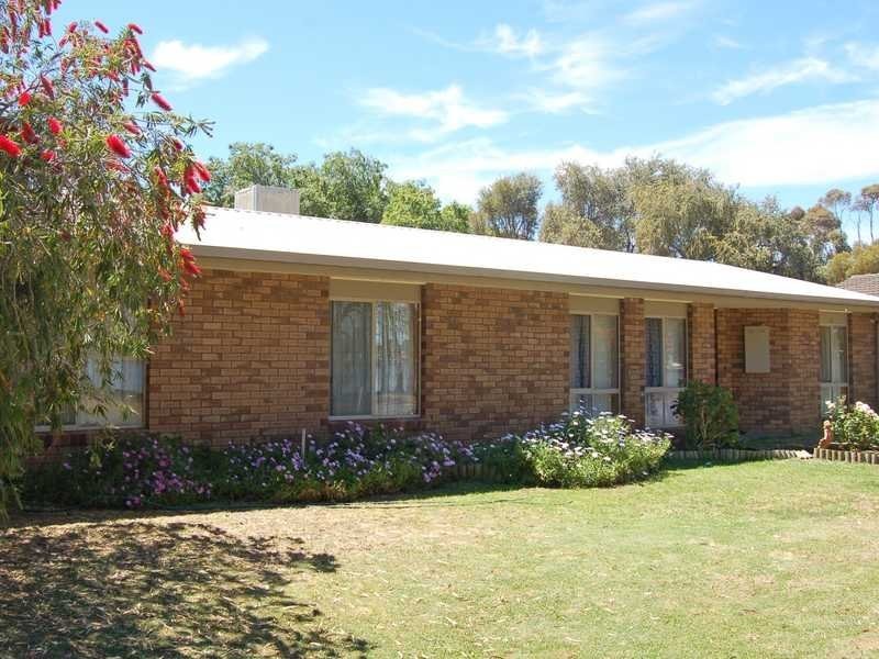42 Breen Street, Murtoa VIC 3390