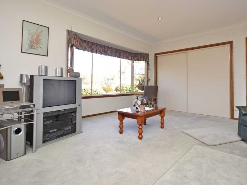 34 Creasey Court, Vectis VIC 3401