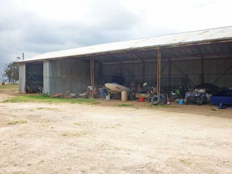 271 Perenna Road, Nhill VIC 3418