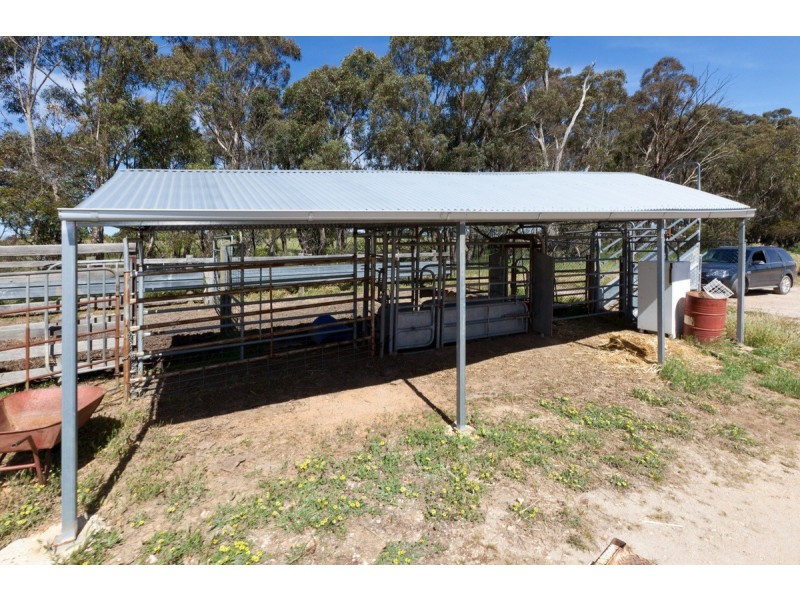 Noah’s Ark Park Road, Ararat VIC 3377