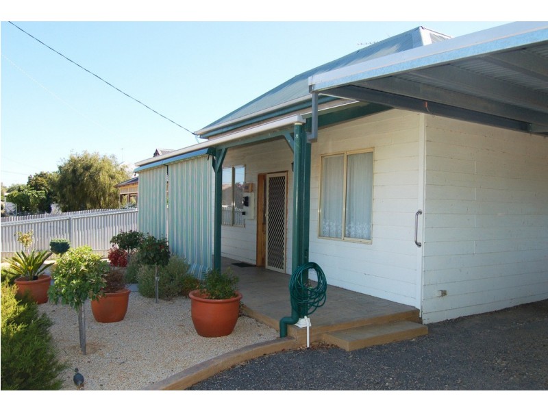 18 Cromie Street, Murtoa VIC 3390