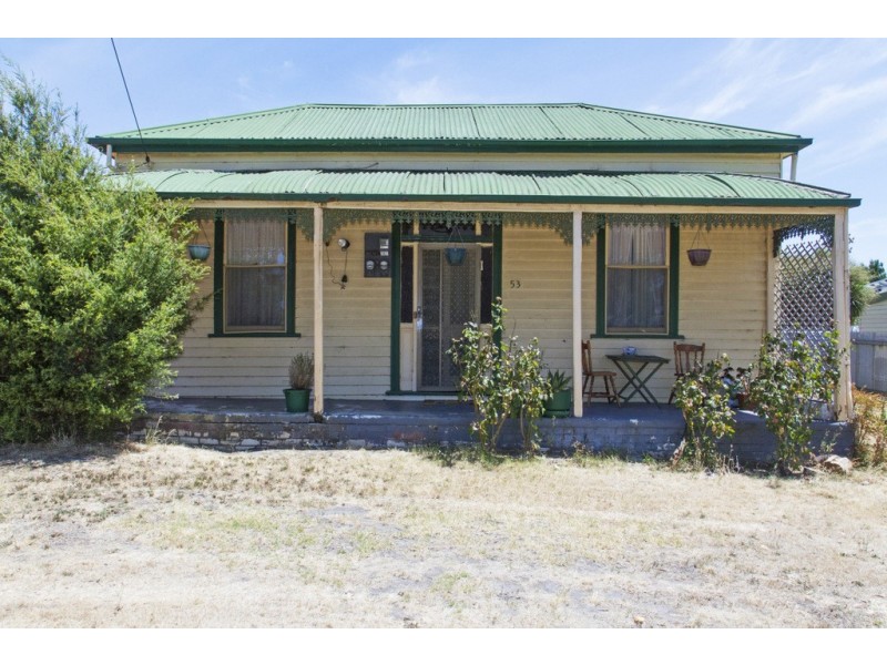 53 Albert Street, Ararat VIC 3377