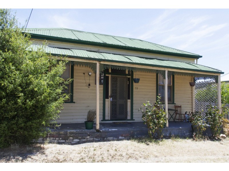 53 Albert Street, Ararat VIC 3377