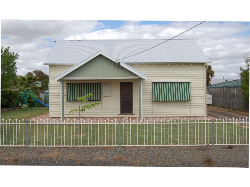 19 Lloyd Street, Murtoa VIC 3390