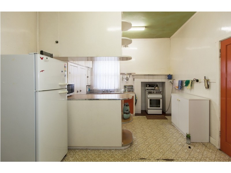 61 Banfield Street, Ararat VIC 3377