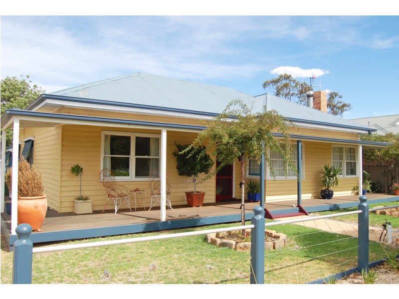 75 Victoria Street, Nhill VIC 3418