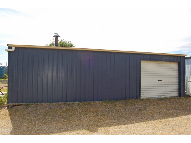 75 Victoria Street, Nhill VIC 3418