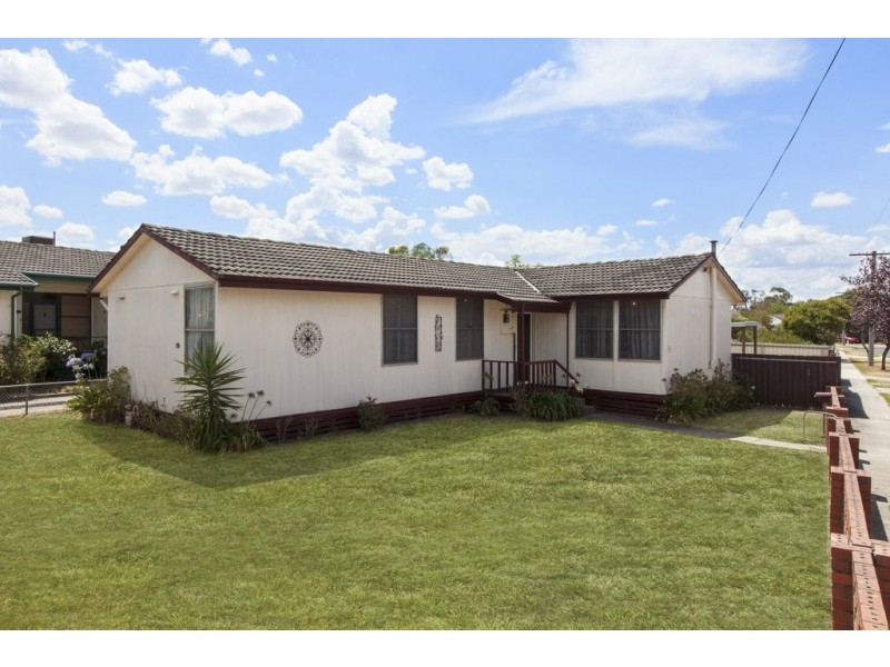 25 Tatyoon Road, Ararat VIC 3377