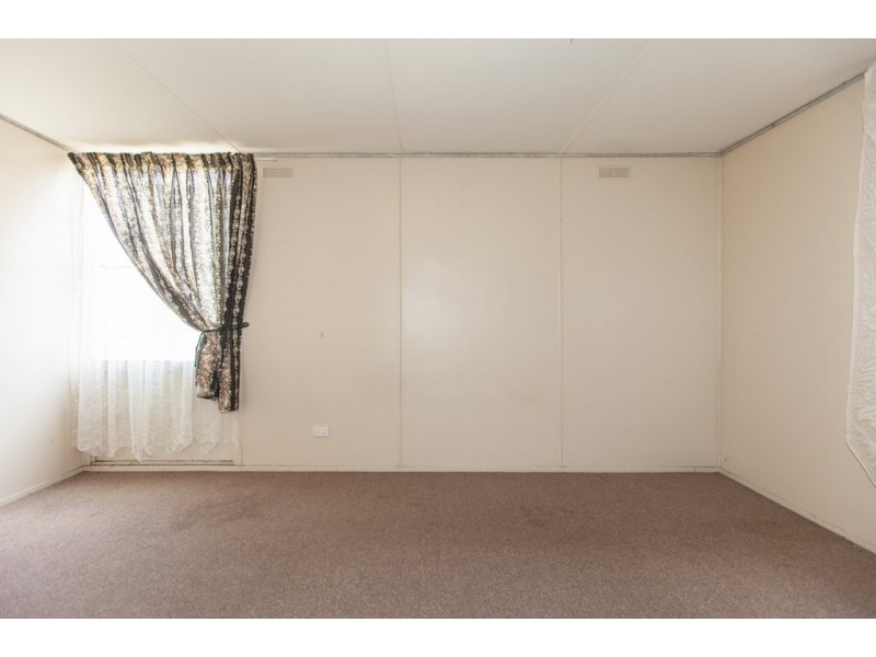 25 Tatyoon Road, Ararat VIC 3377