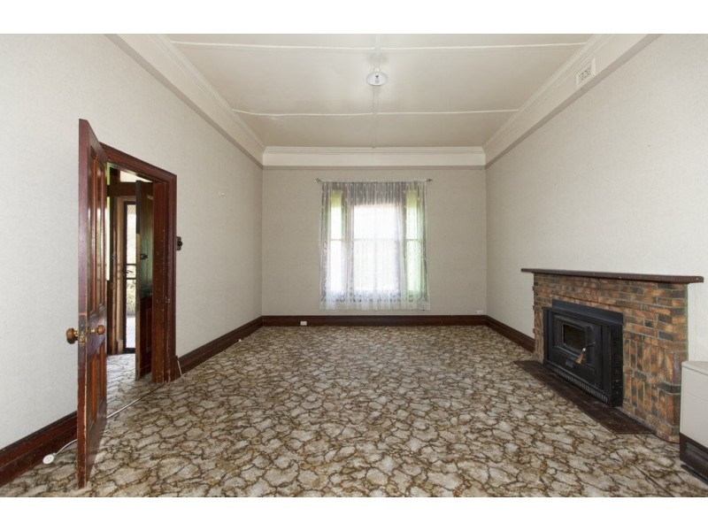 28 Banfield Street, Ararat VIC 3377