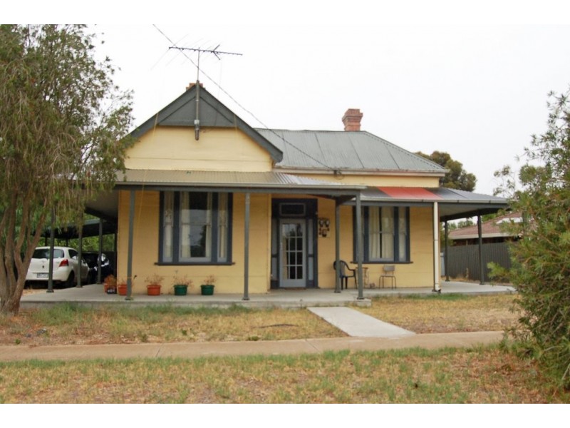 4 John Street, Jeparit VIC 3423