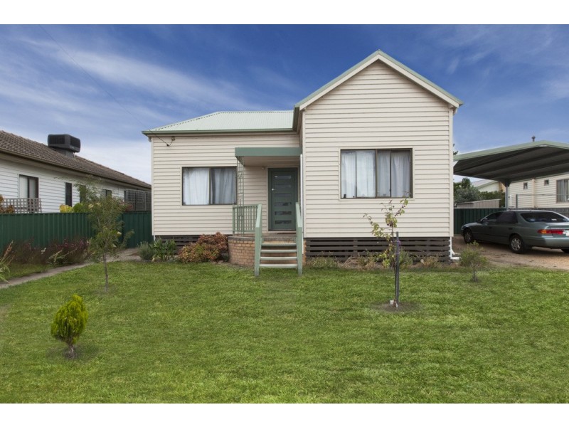 43 George Road, Ararat VIC 3377