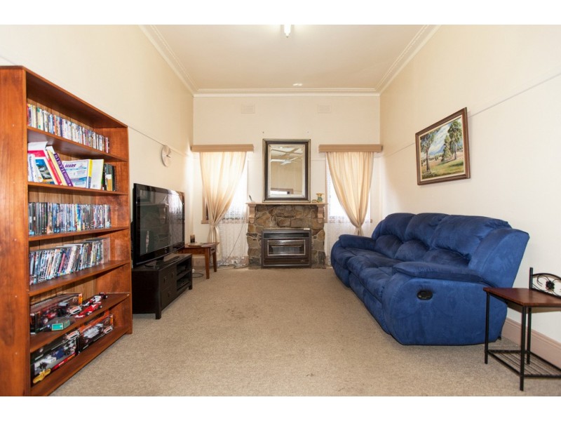 43 George Road, Ararat VIC 3377