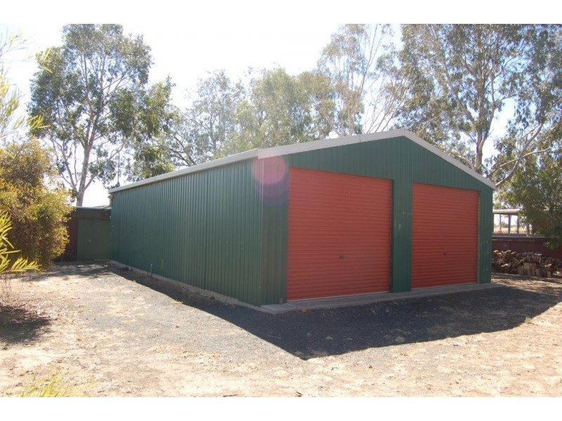 2-4 Luberta Street, Nhill VIC 3418