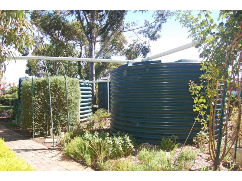 2-4 Luberta Street, Nhill VIC 3418