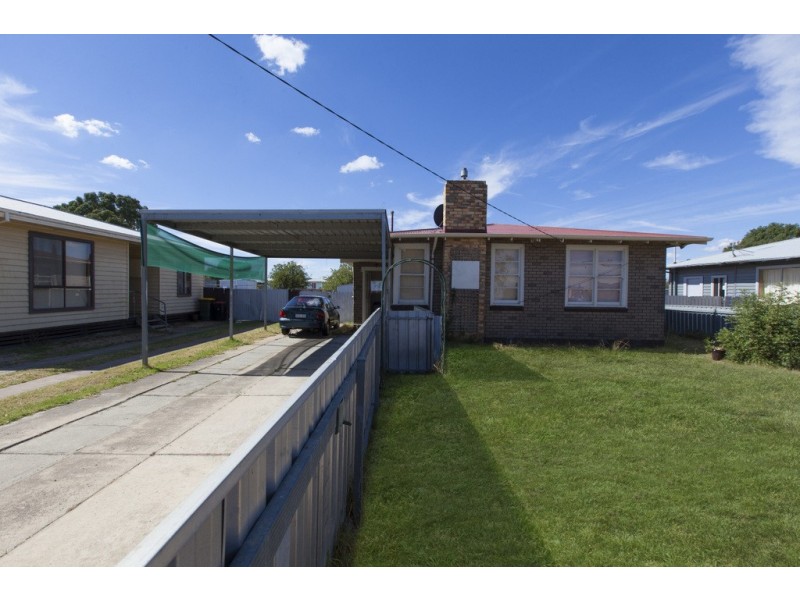 42 Blake Street, Ararat VIC 3377