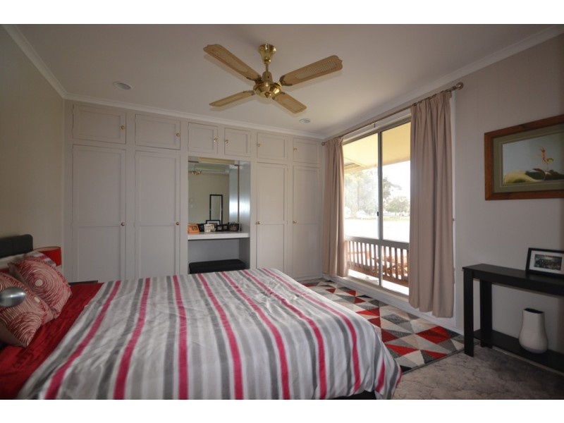 165 Nelson Street, Nhill VIC 3418