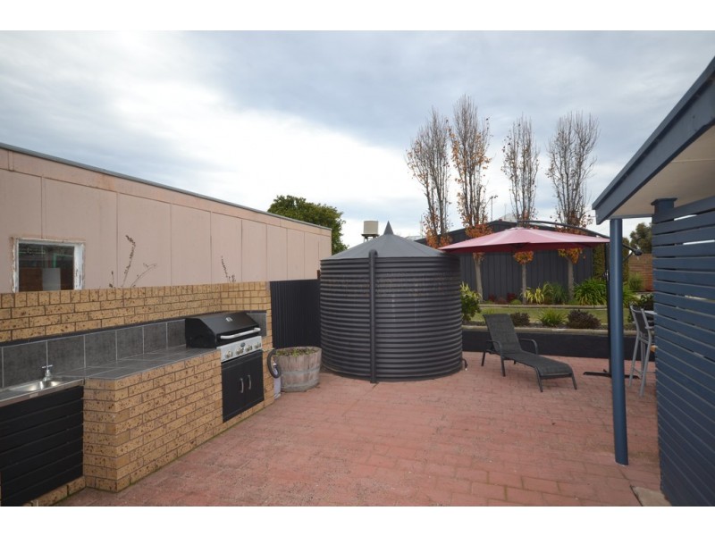 165 Nelson Street, Nhill VIC 3418