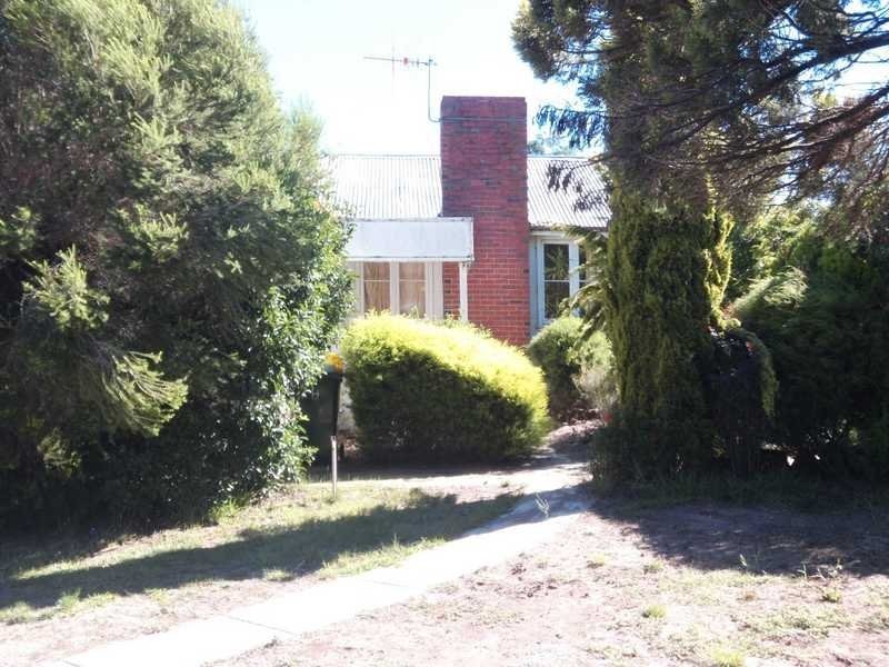 36 Townsend Street, Nhill VIC 3418