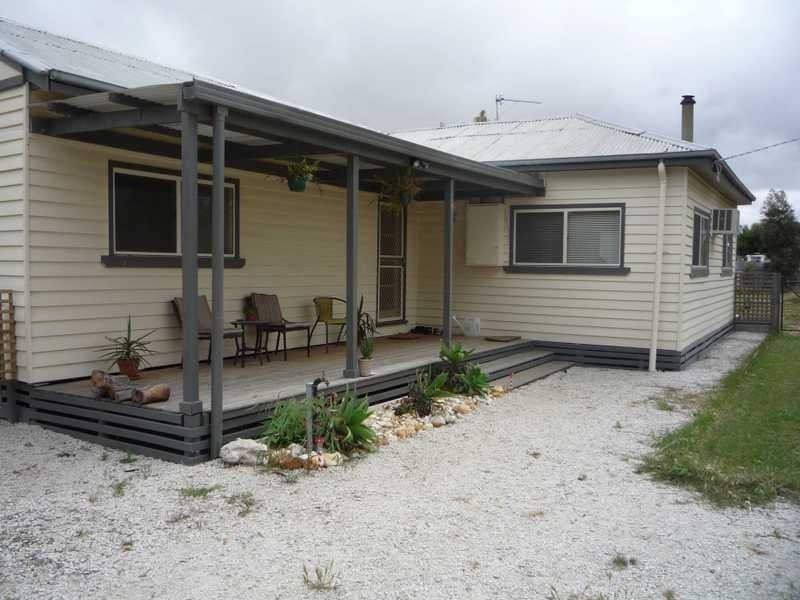 9 Park Street, Dimboola VIC 3414
