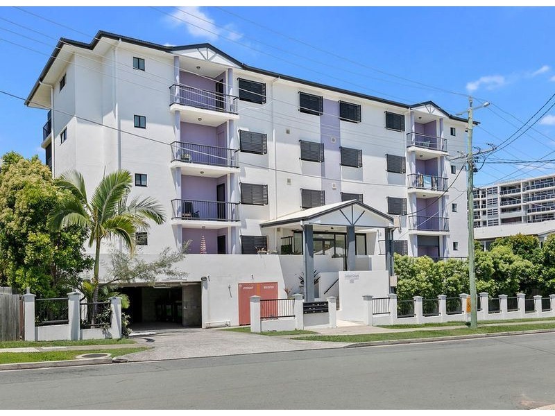 8/152 Mein Street, Scarborough QLD 4020