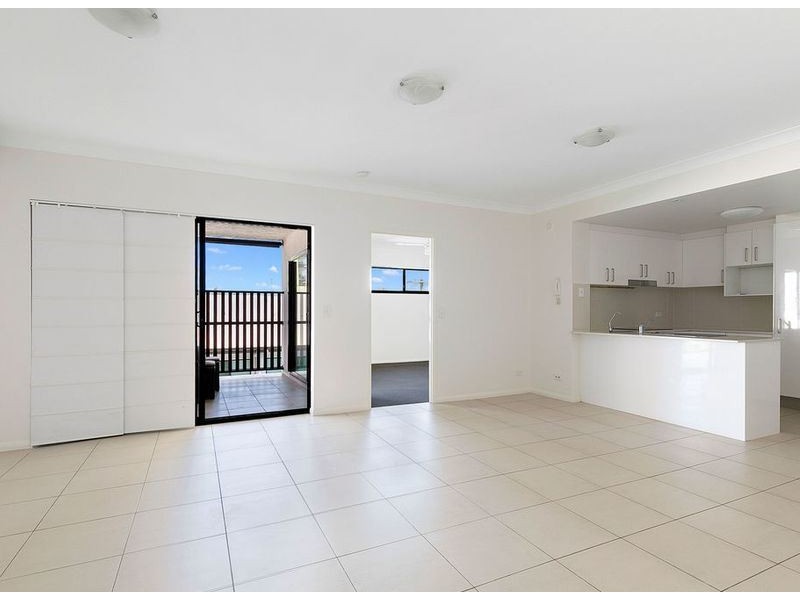 8/152 Mein Street, Scarborough QLD 4020