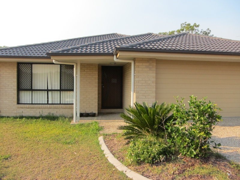 24 Rodgers Lane, Kallangur QLD 4503