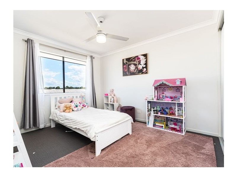 5 Berry Street, Caboolture South QLD 4510