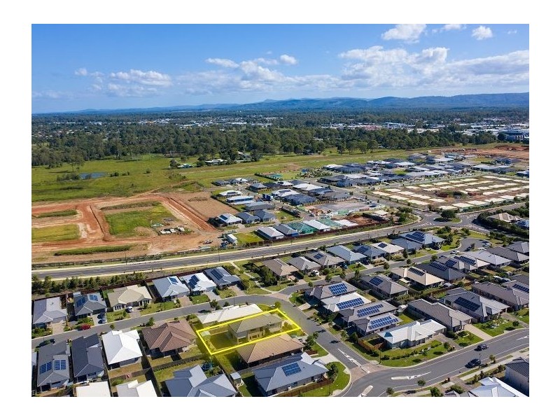 5 Berry Street, Caboolture South QLD 4510