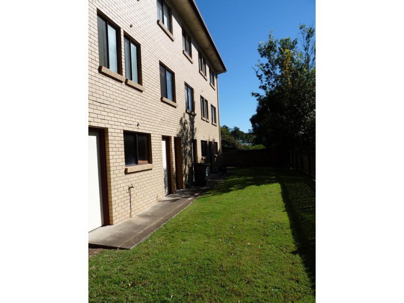 1/8 Bassano Street, Zillmere QLD 4034