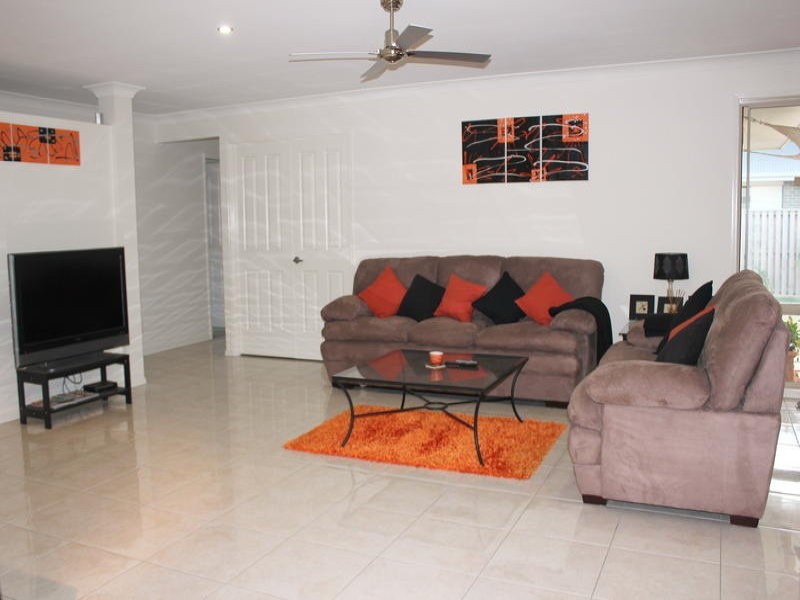 96 Cowie Road, Carseldine QLD 4034