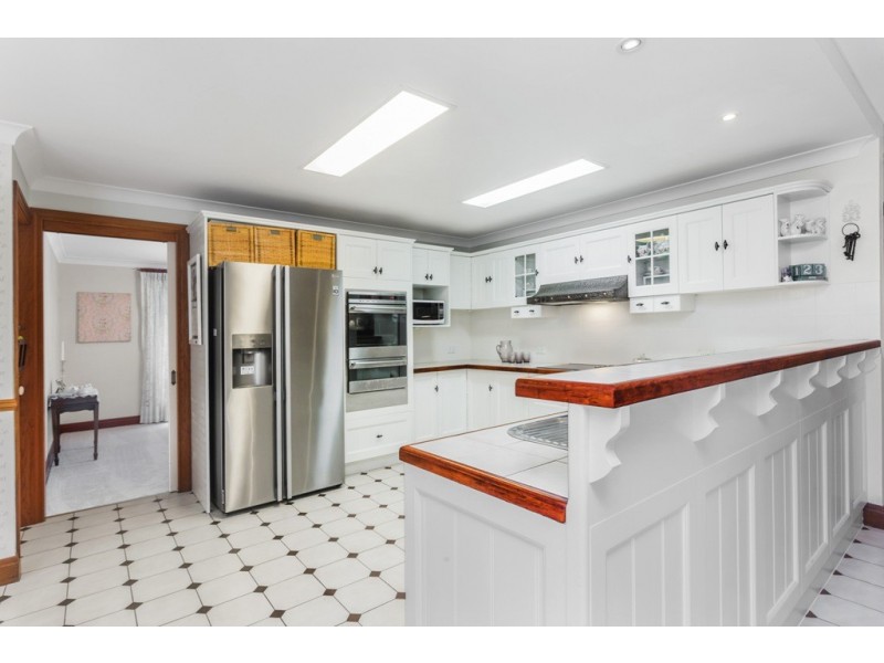 4 Lebelle Place, Carseldine QLD 4034