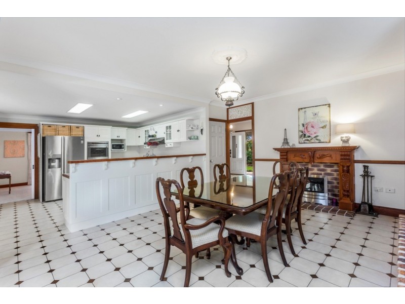 4 Lebelle Place, Carseldine QLD 4034