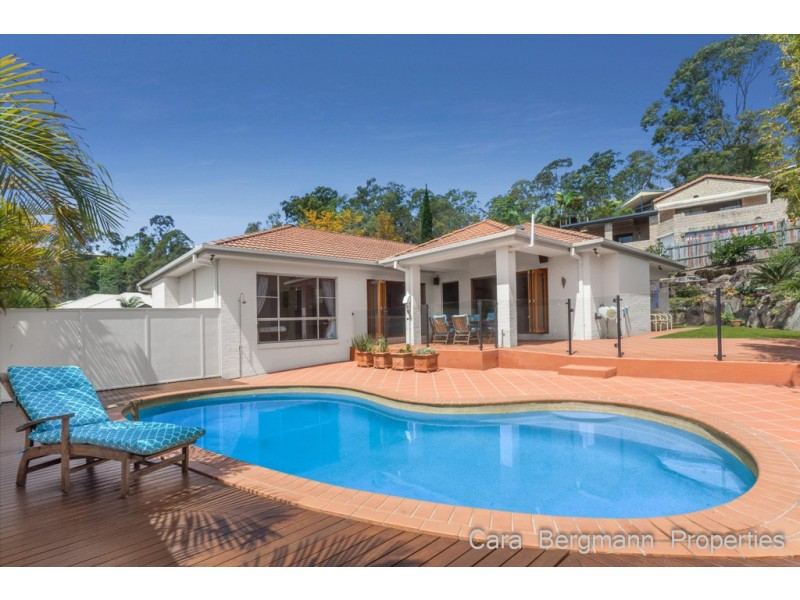 8 Dellwood Court, Ferny Hills QLD 4055