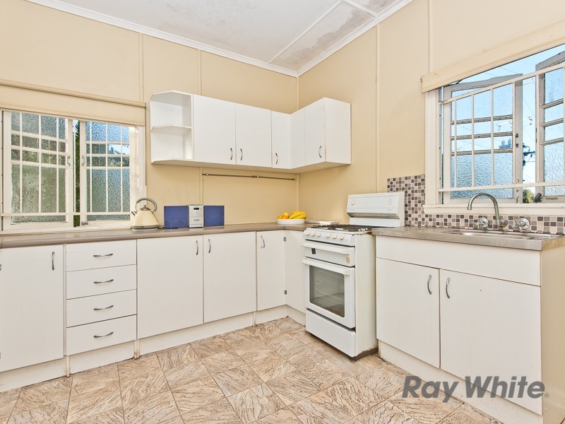 31 Rowell Street, Zillmere QLD 4034