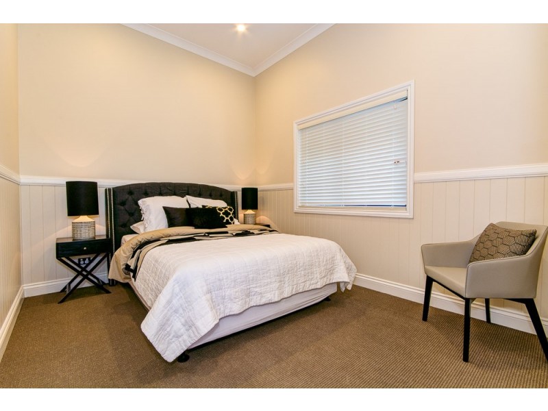 30 Fosbery Street, Windsor QLD 4030