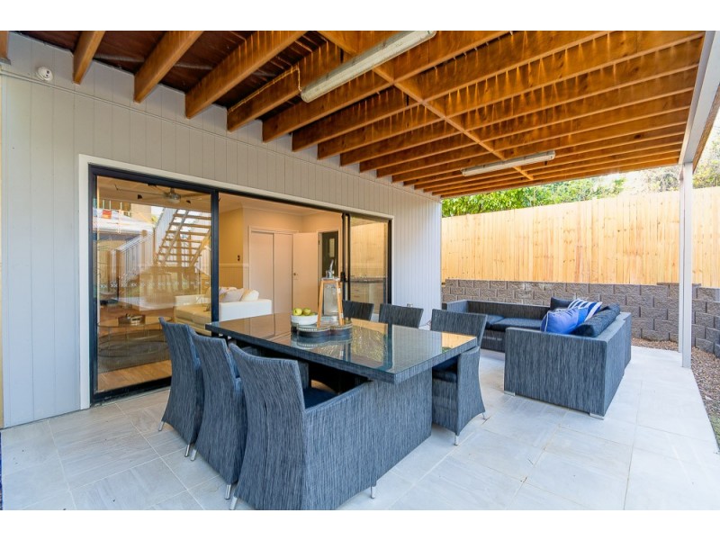 30 Fosbery Street, Windsor QLD 4030