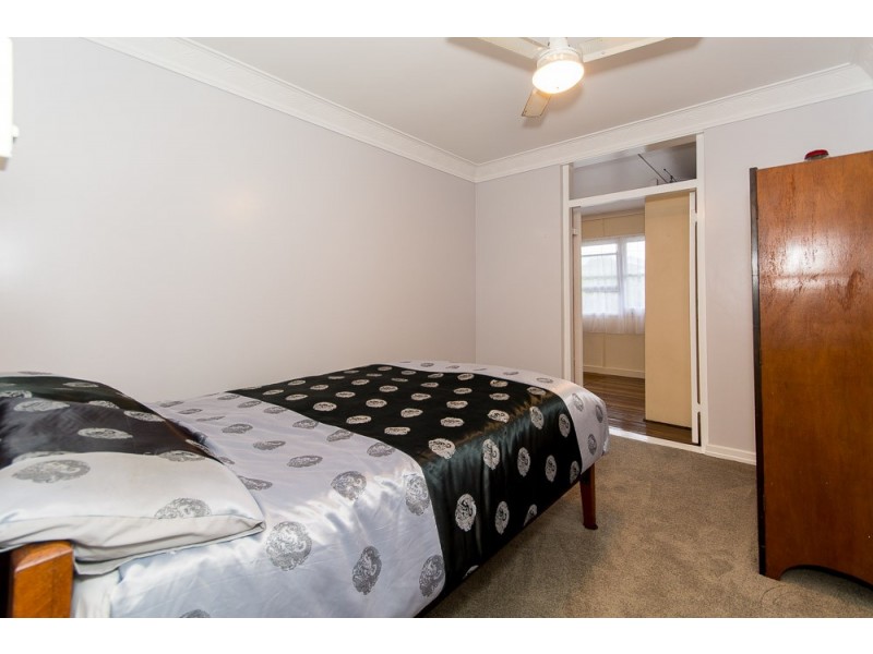 63 Nash Street, Sandgate QLD 4017