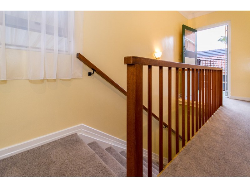 63 Nash Street, Sandgate QLD 4017