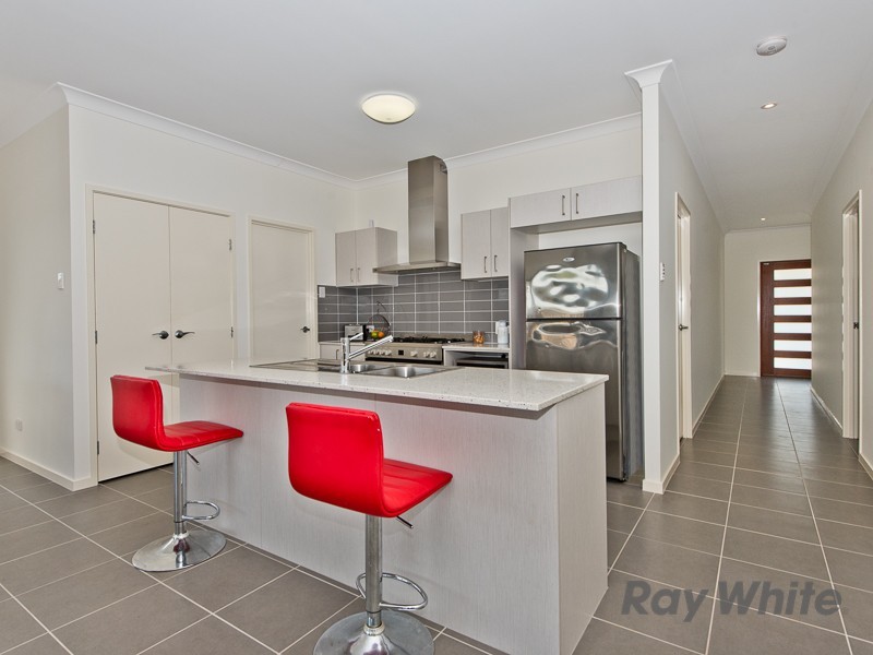 27 Matthew Court, Griffin QLD 4503