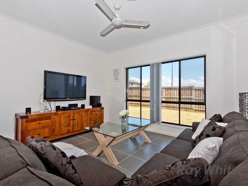 27 Matthew Court, Griffin QLD 4503