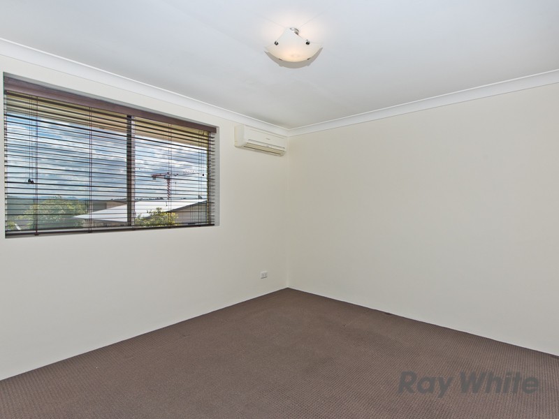 4/8 Zenith Avenue, Chermside QLD 4032