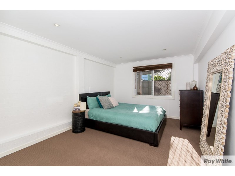 23 Ferguson Street, Albany Creek QLD 4035