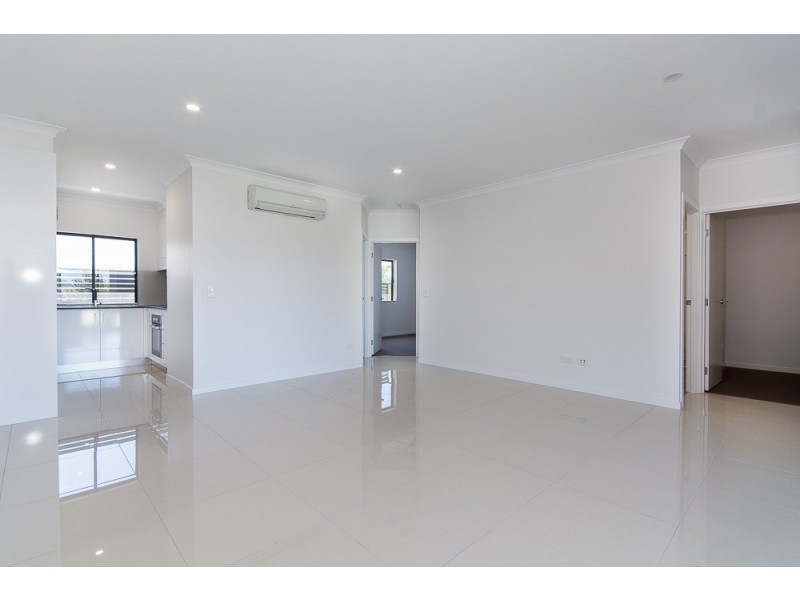 1/68 Gillies Street, Zillmere QLD 4034