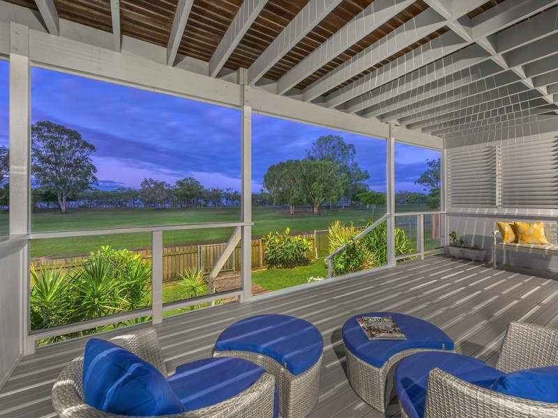 61 O’Quinn Street, Nudgee Beach QLD 4014