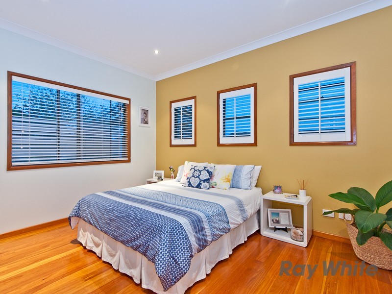 61 O’Quinn Street, Nudgee Beach QLD 4014