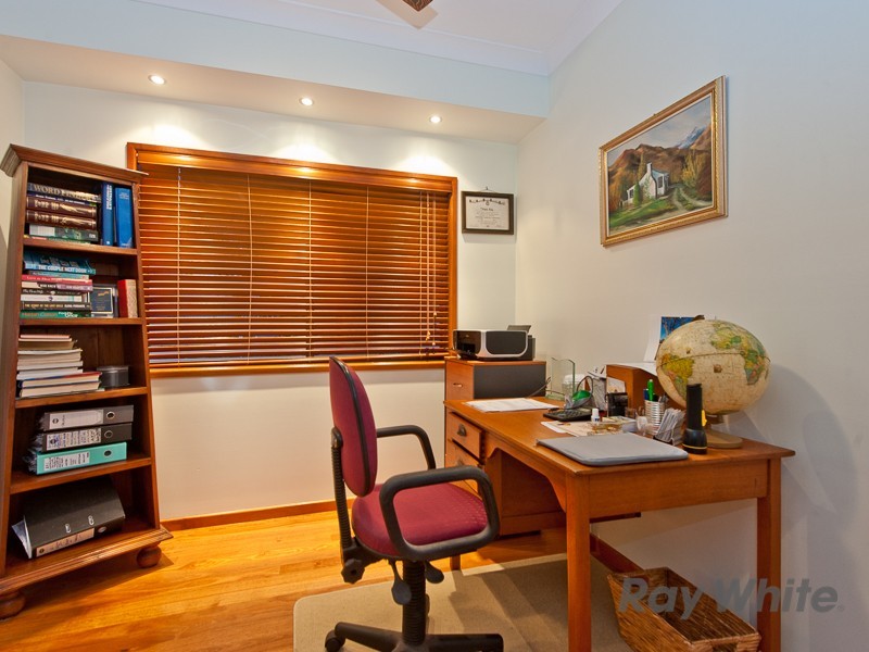 61 O’Quinn Street, Nudgee Beach QLD 4014